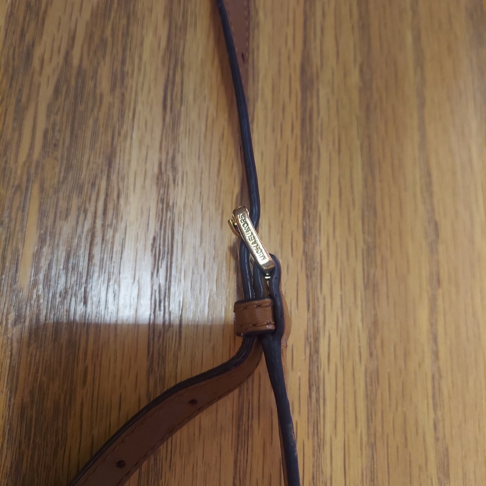 Michael Kors Beige Crossbody Bag - Picture 14 of 15